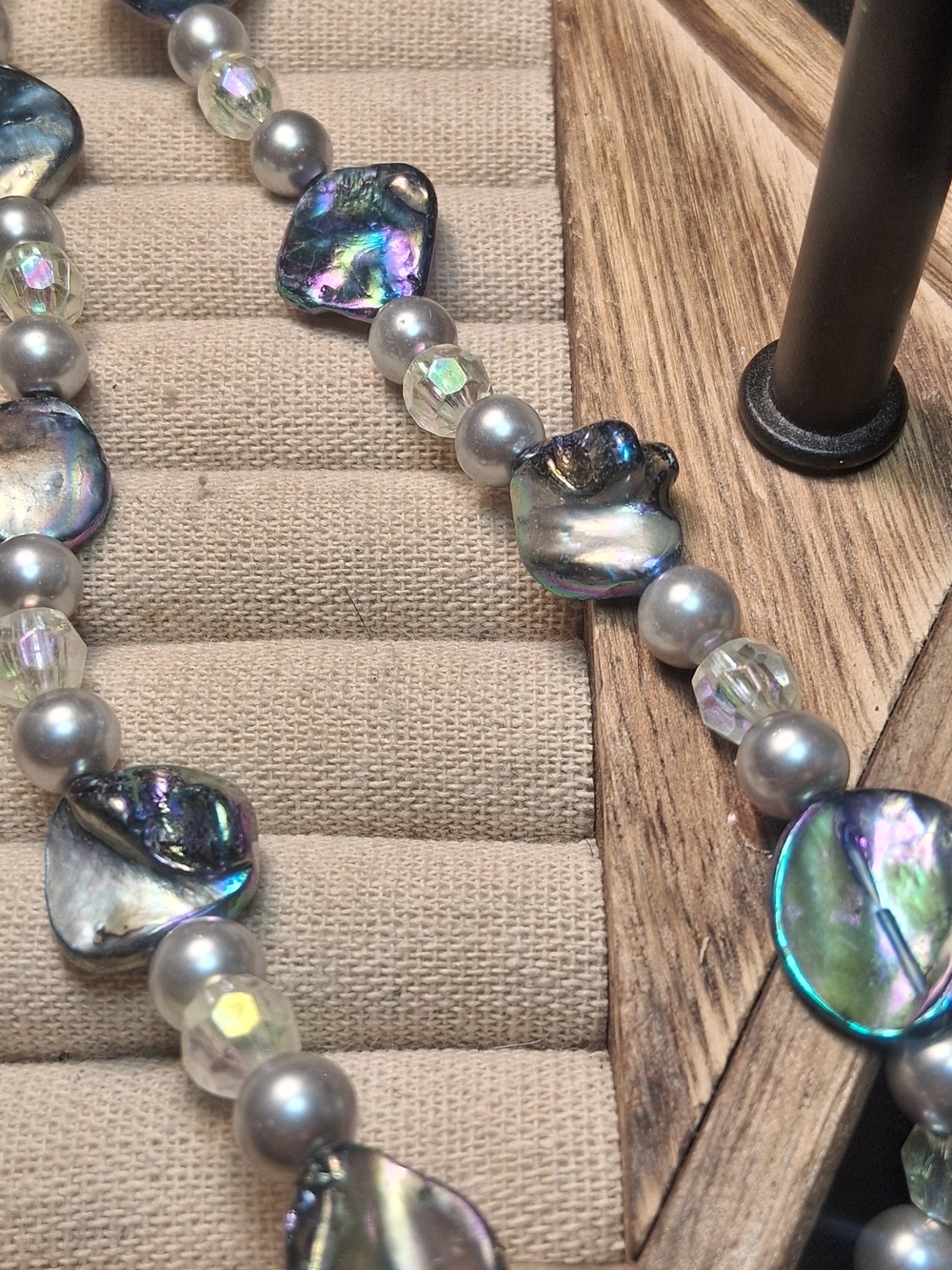 Iridescent Abalone and Pearl Bead Necklace - Multicolor 18"